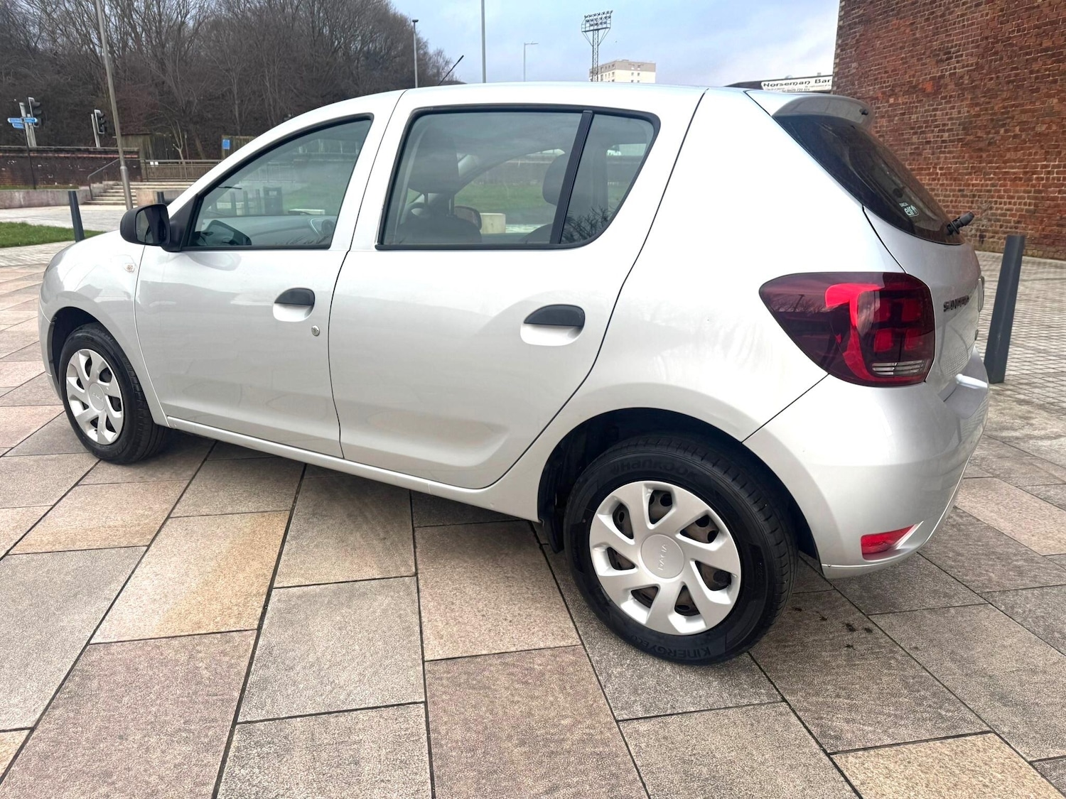 Used Dacia Sandero 2017 for sale - 77314783: Photo 12
