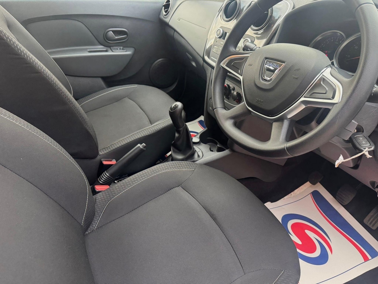 Used Dacia Sandero 2017 for sale - 77314783: Photo 19