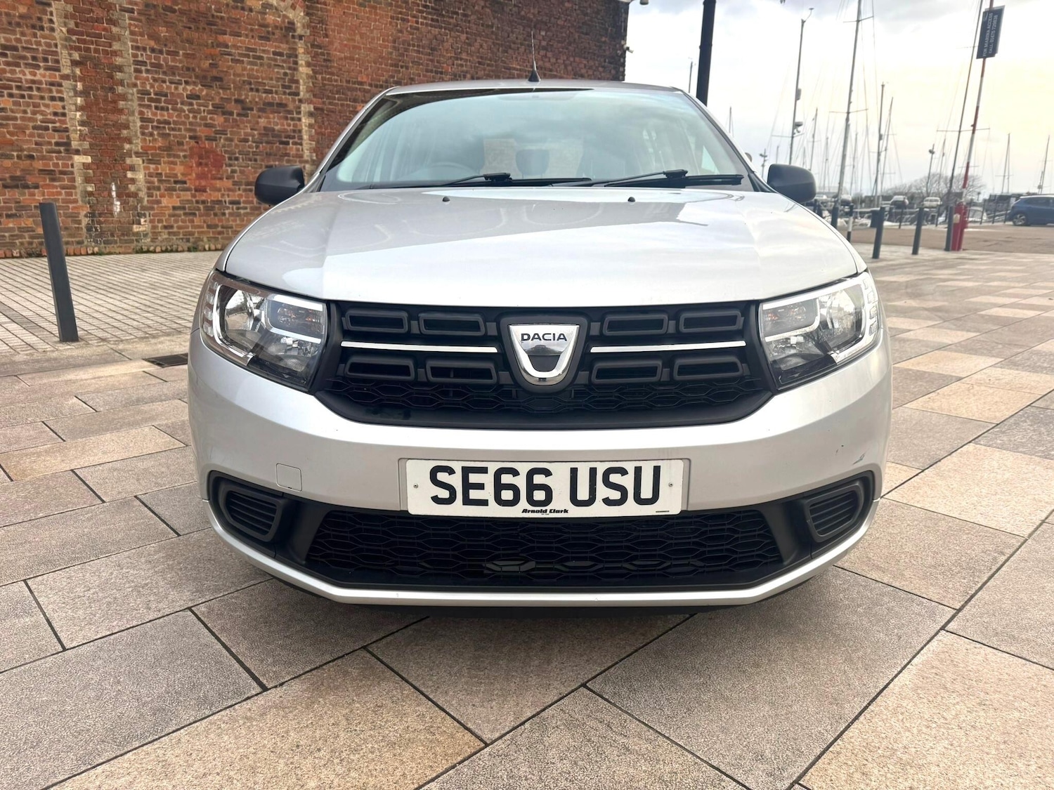 Used Dacia Sandero 2017 for sale - 77314783: Photo 2
