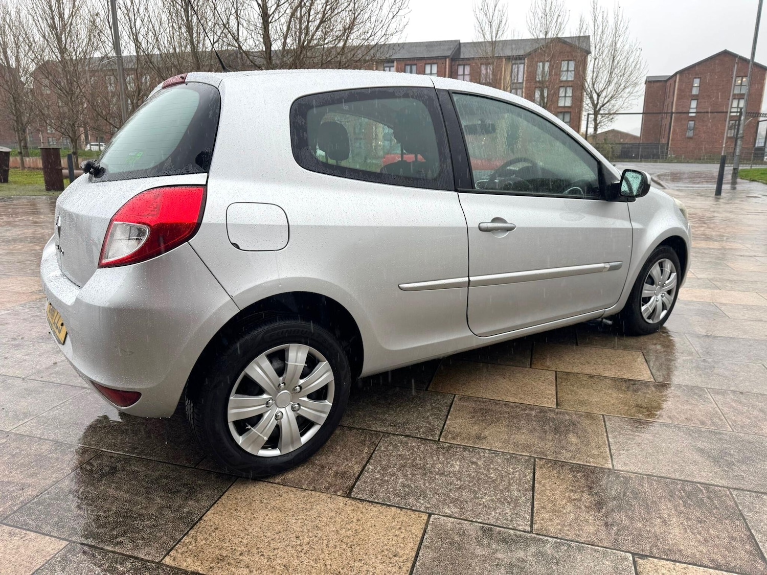 Used Renault Clio for sale - 76550874: Photo 41