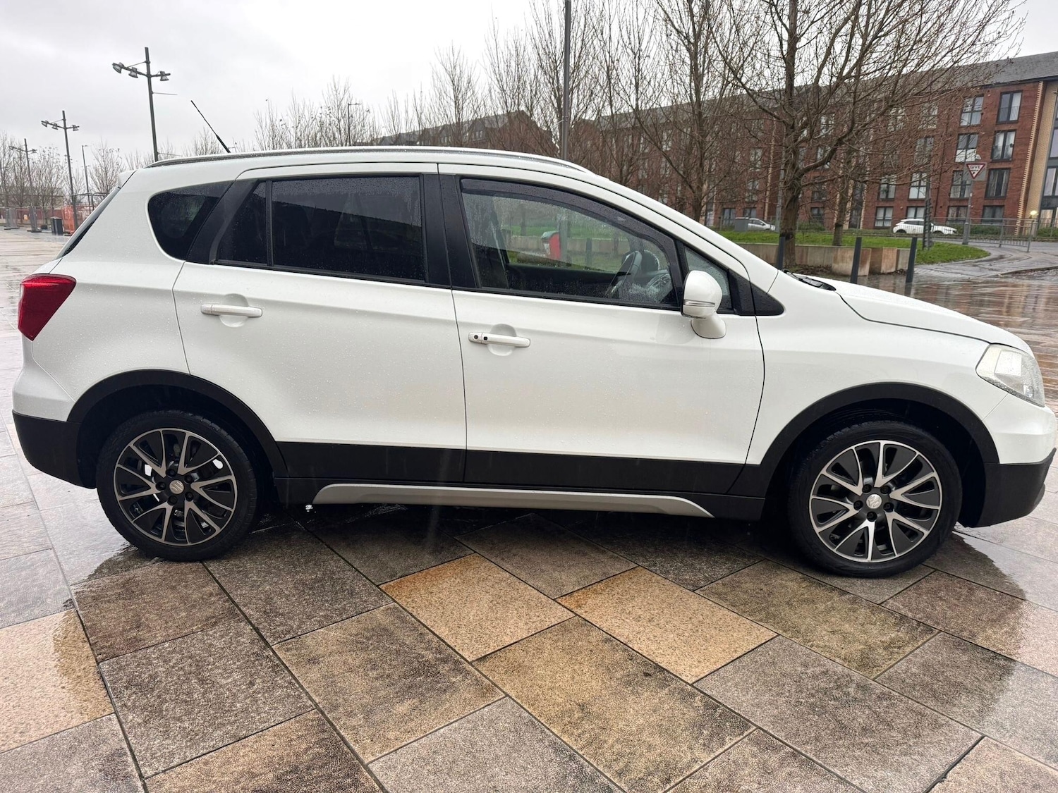 Used Suzuki SX4 S-Cross 2014 for sale - 76549957: Photo 16