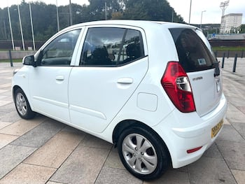 Used Hyundai i10 2013 for sale - 79874429: Photo