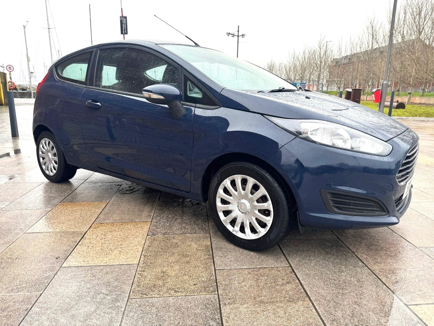Used Ford Fiesta 2013 for sale - 77203067: Photo 10