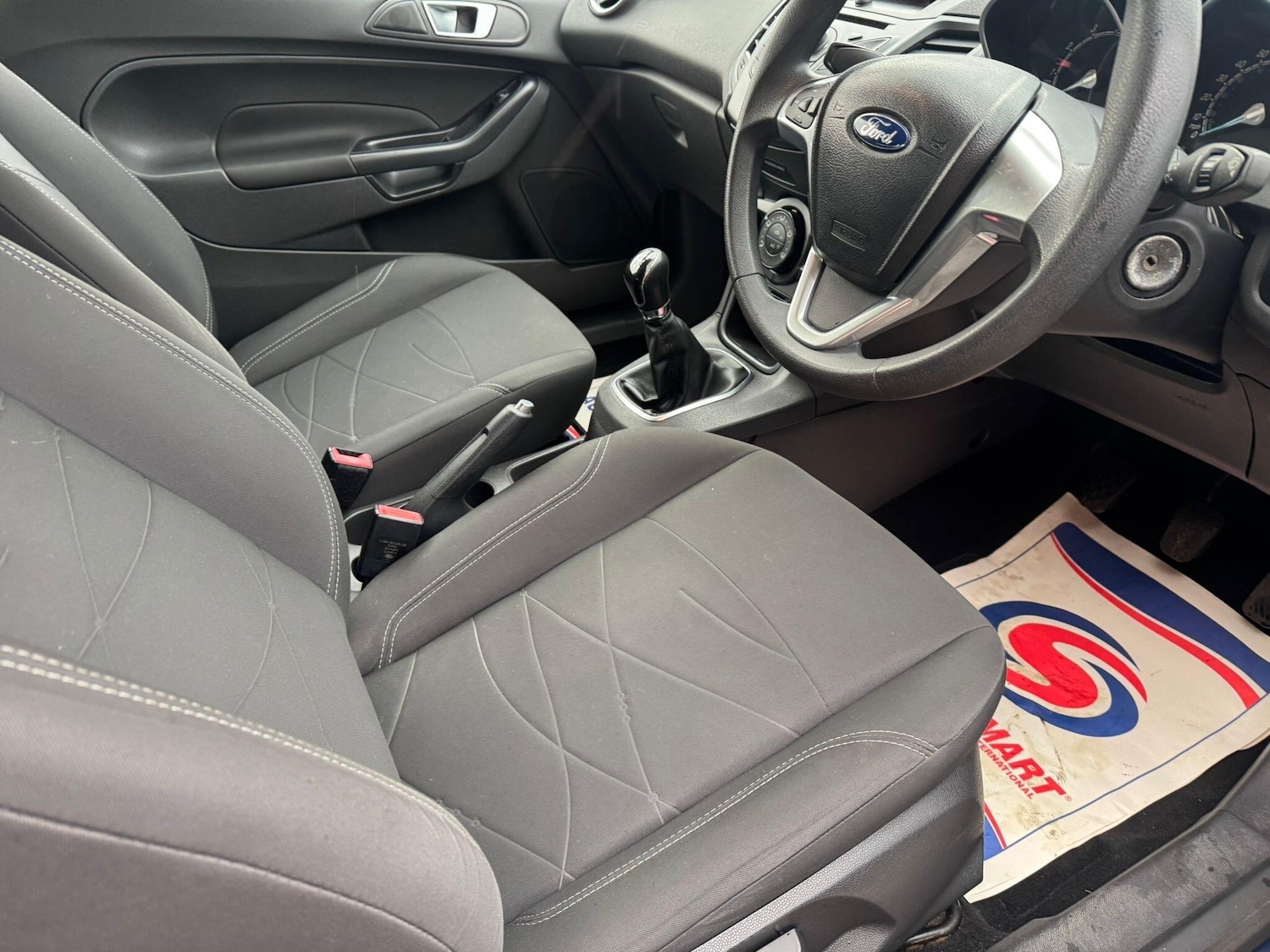 Used Ford Fiesta 2013 for sale - 77203067: Photo 34