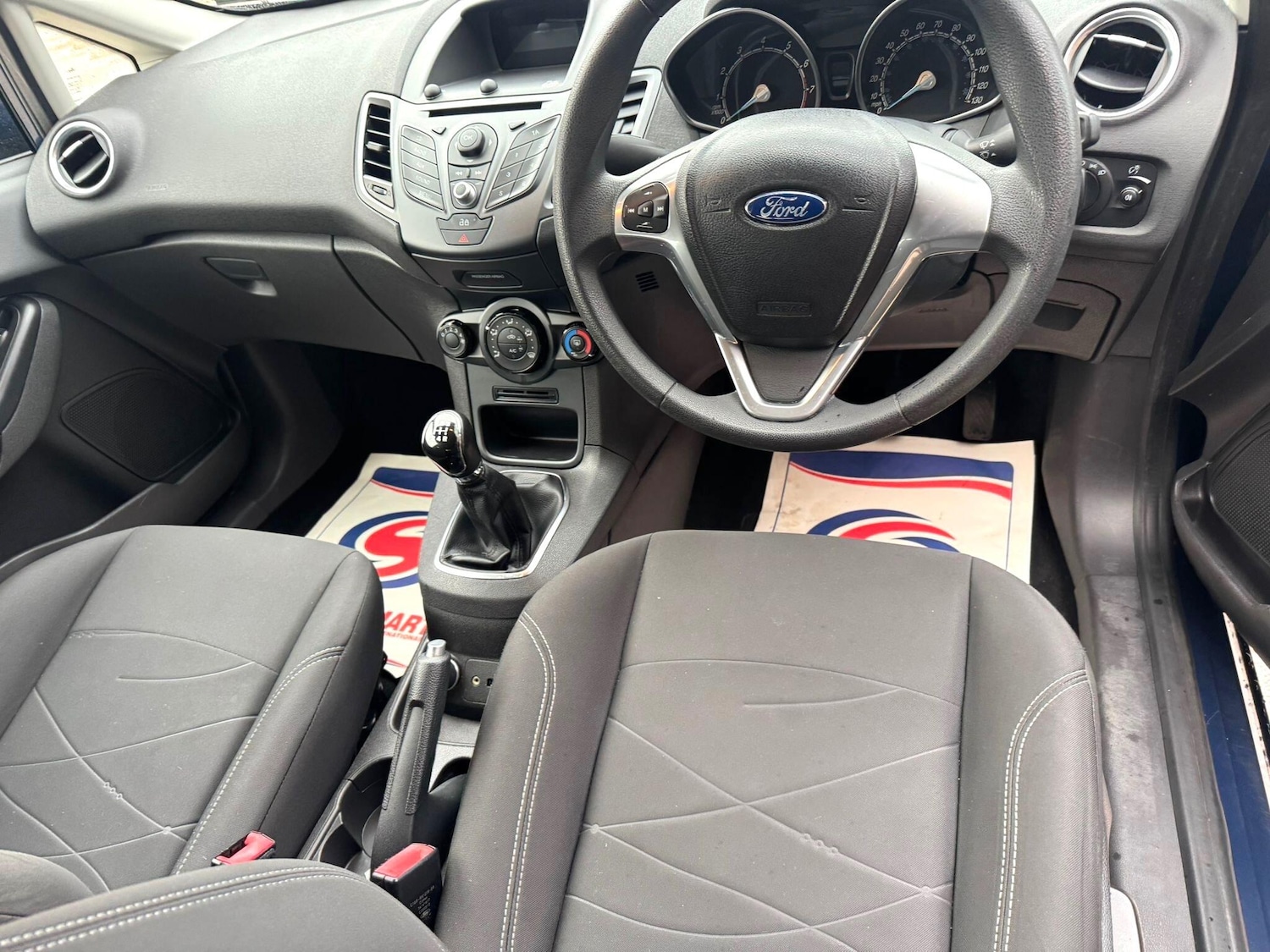 Used Ford Fiesta 2013 for sale - 77203067: Photo 39