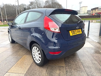 Used Ford Fiesta 2013 for sale - 77203067: Photo