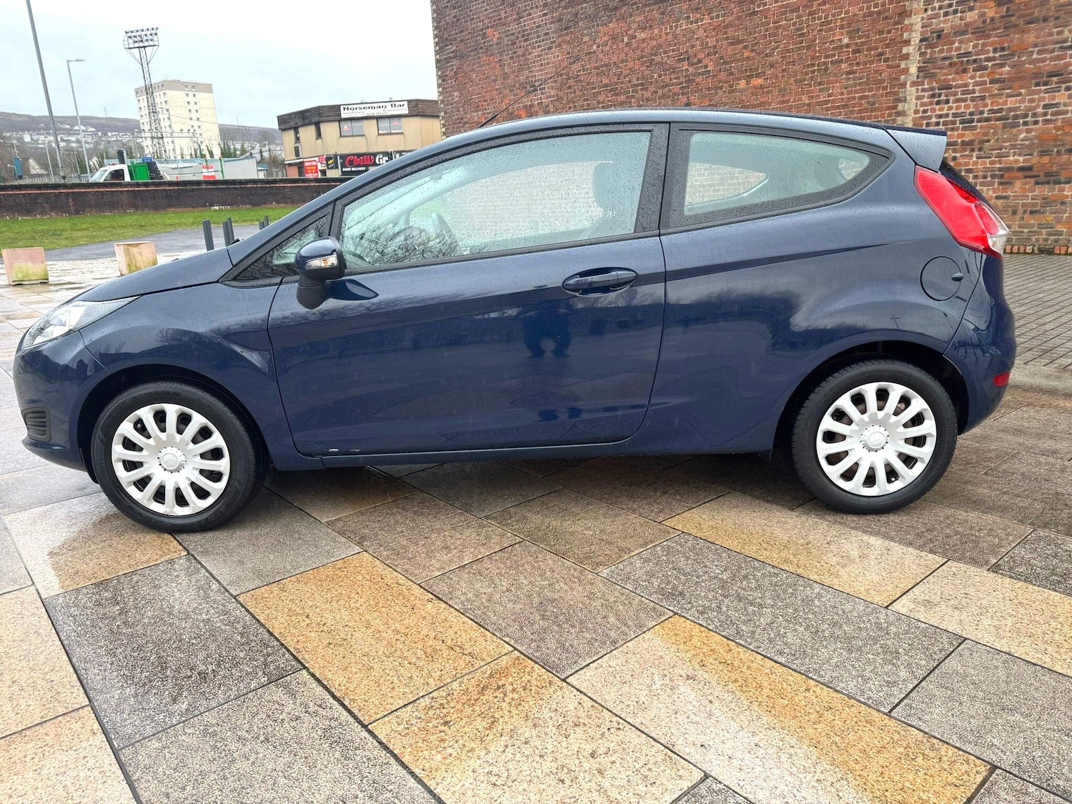 Used Ford Fiesta 2013 for sale - 77203067: Photo 4