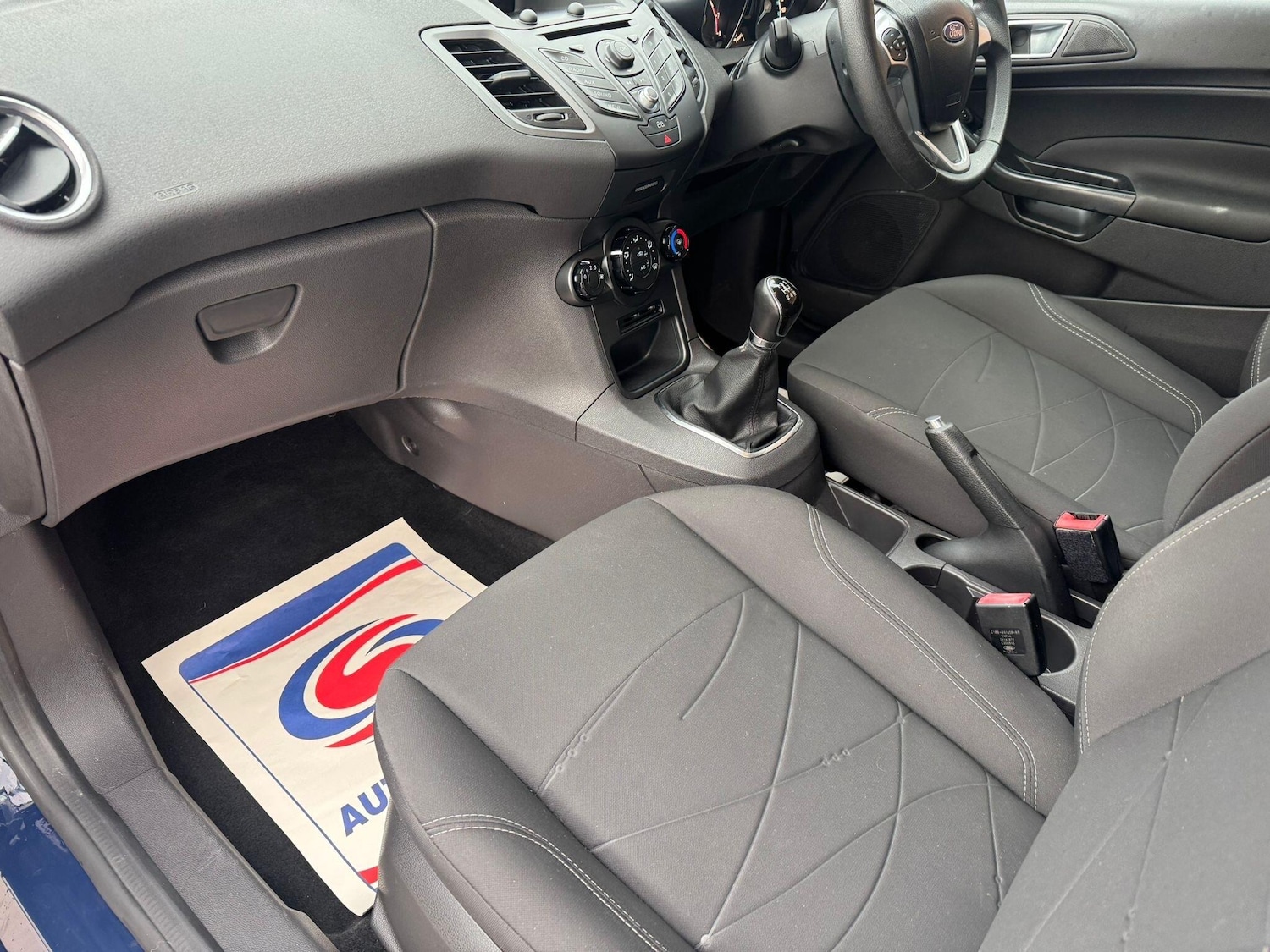 Used Ford Fiesta 2013 for sale - 77203067: Photo 49