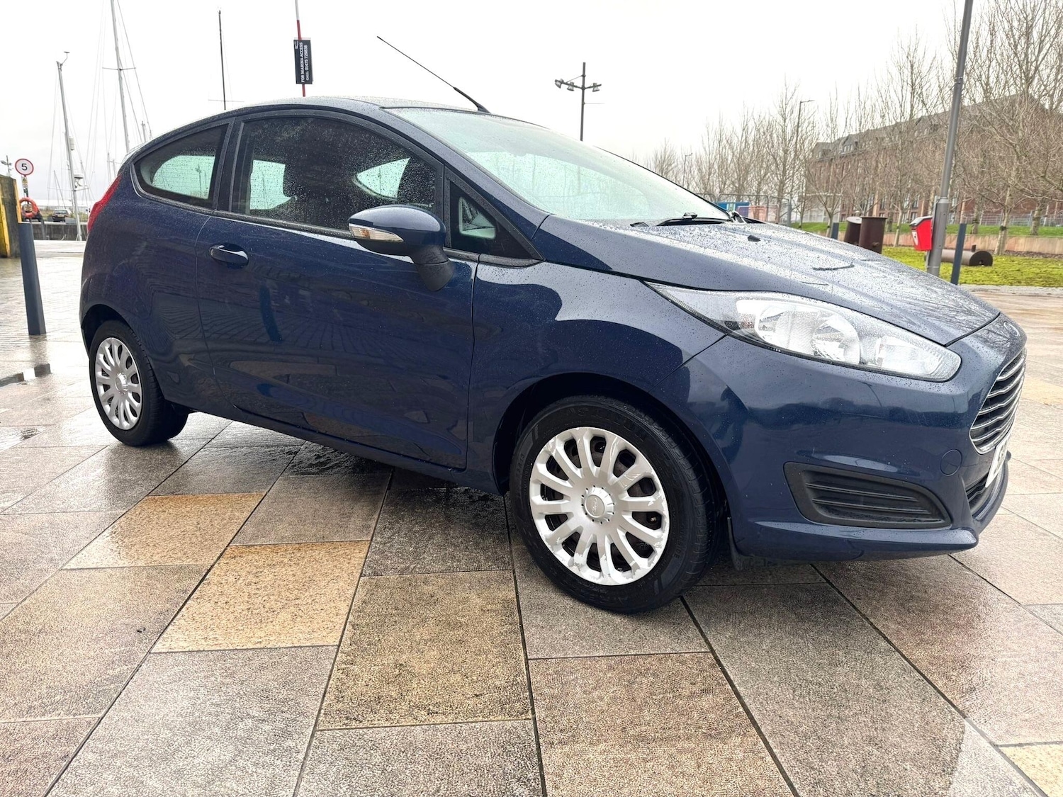 Used Ford Fiesta 2013 for sale - 77203067: Photo 5
