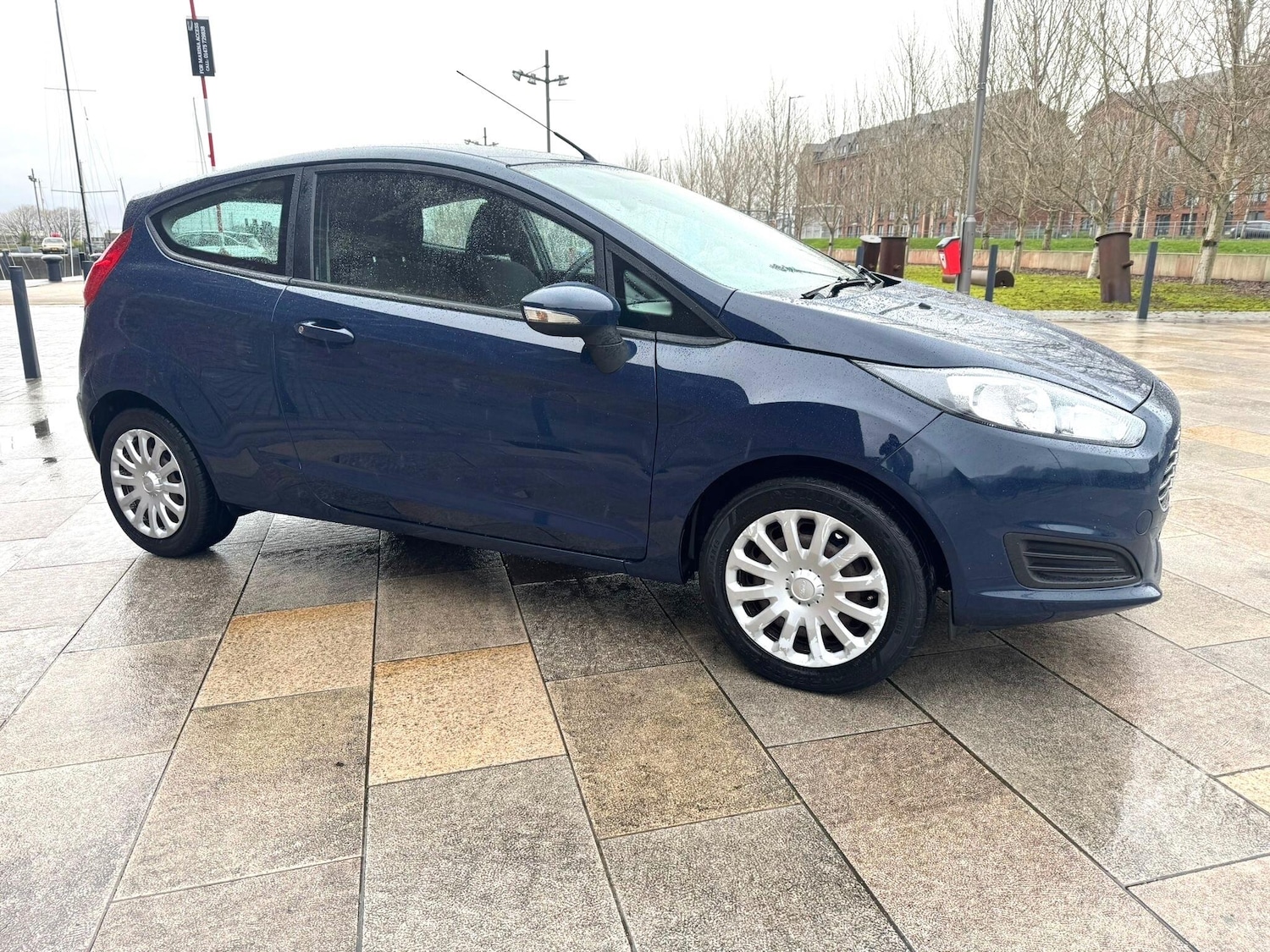 Used Ford Fiesta 2013 for sale - 77203067: Photo 6