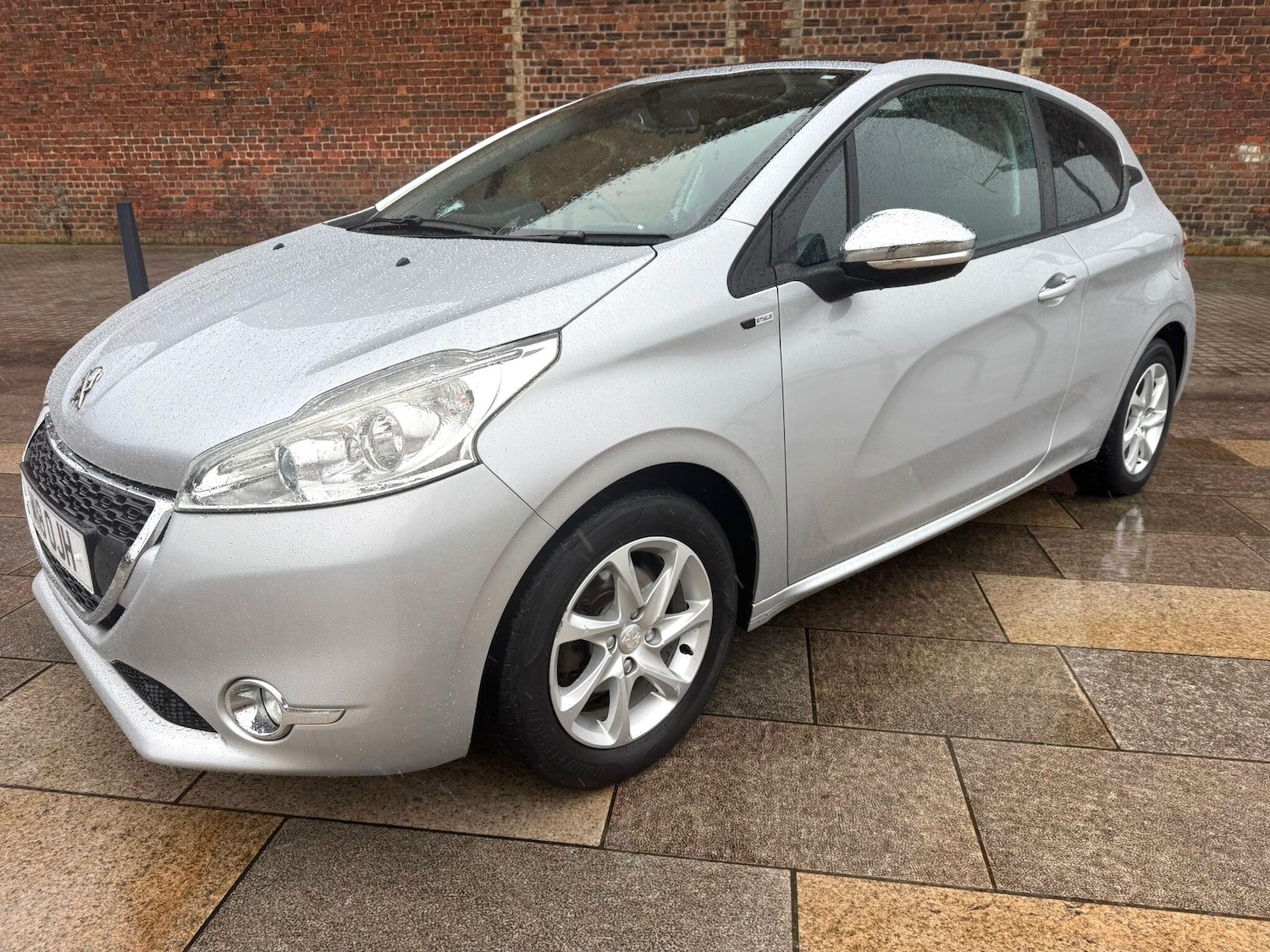 Used Peugeot 208 for sale - 77909813: Photo 11