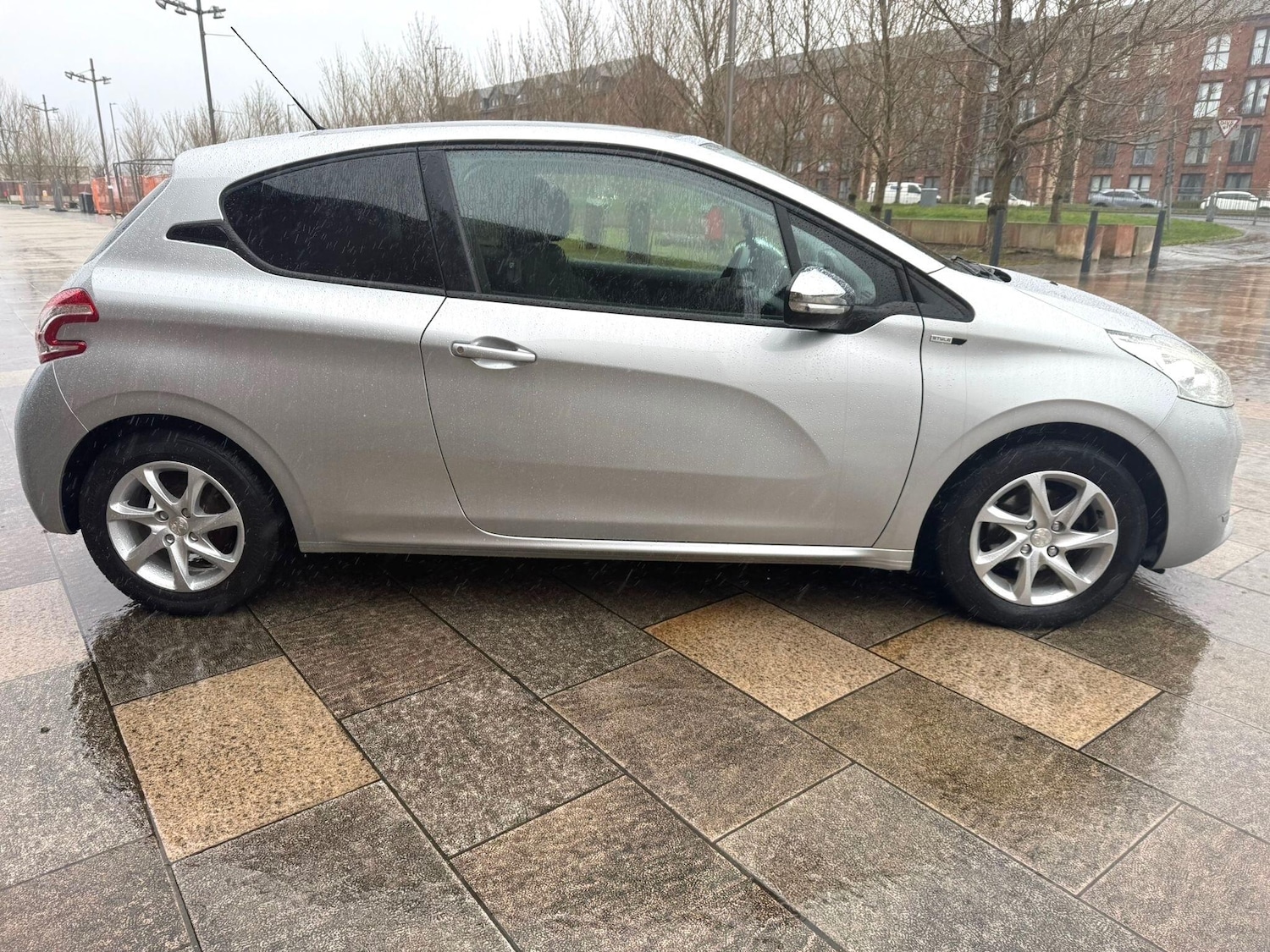 Used Peugeot 208 for sale - 77909813: Photo 15