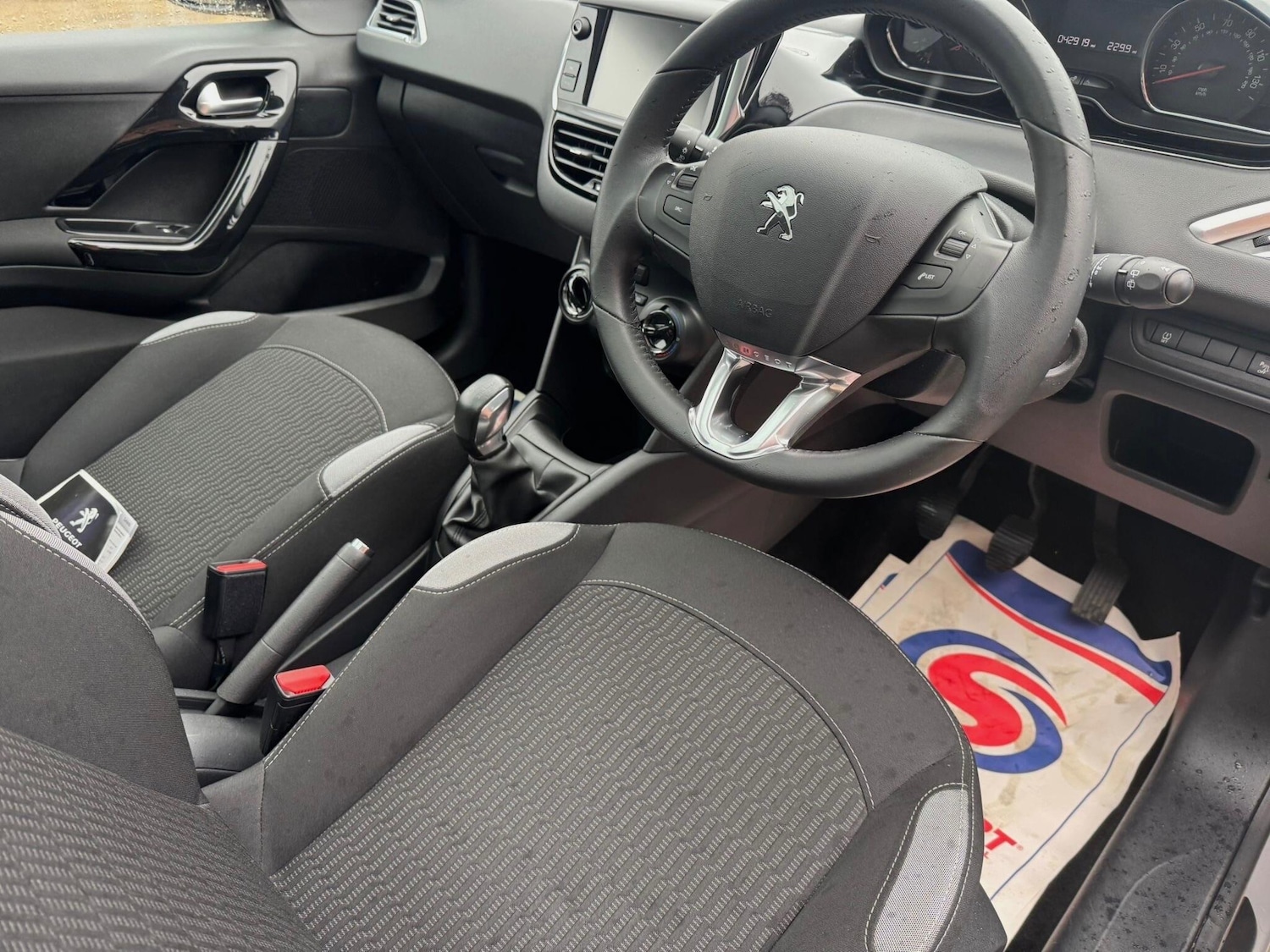 Used Peugeot 208 for sale - 77909813: Photo 20