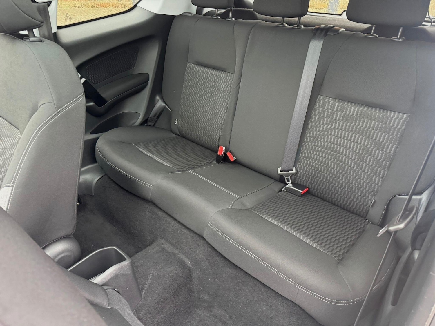 Used Peugeot 208 for sale - 77909813: Photo 24