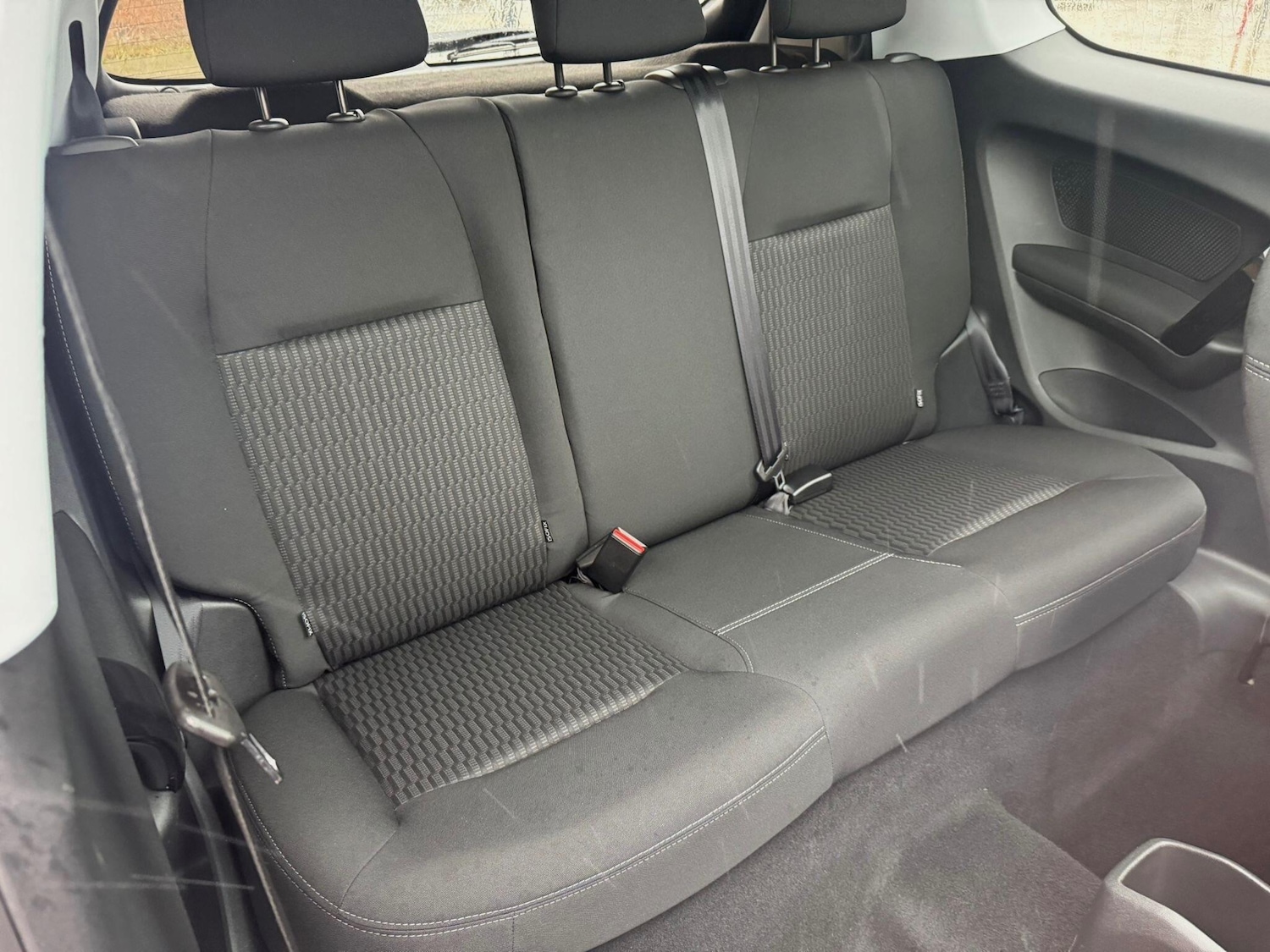 Used Peugeot 208 for sale - 77909813: Photo 44