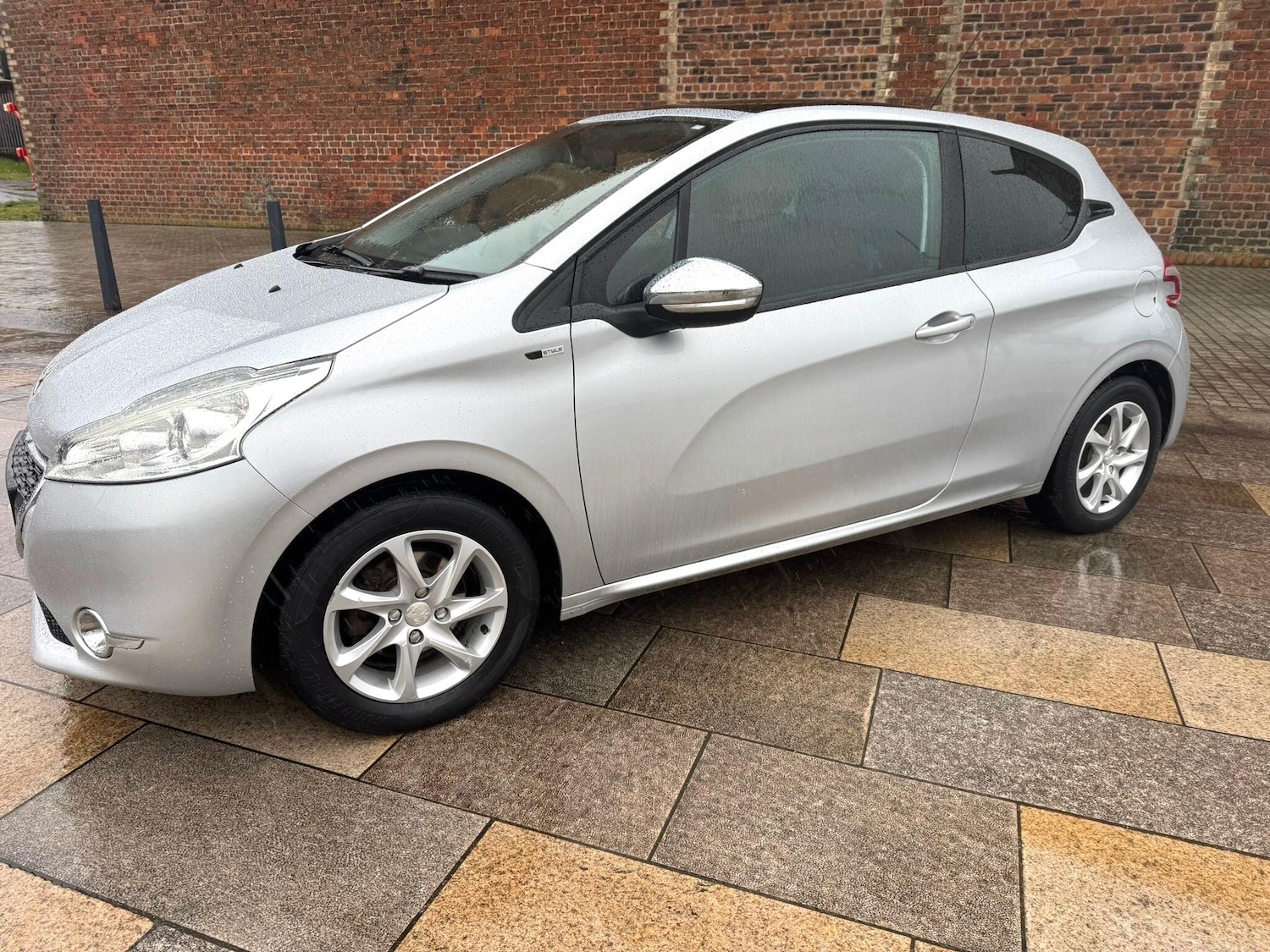 Used Peugeot 208 for sale - 77909813: Photo 9