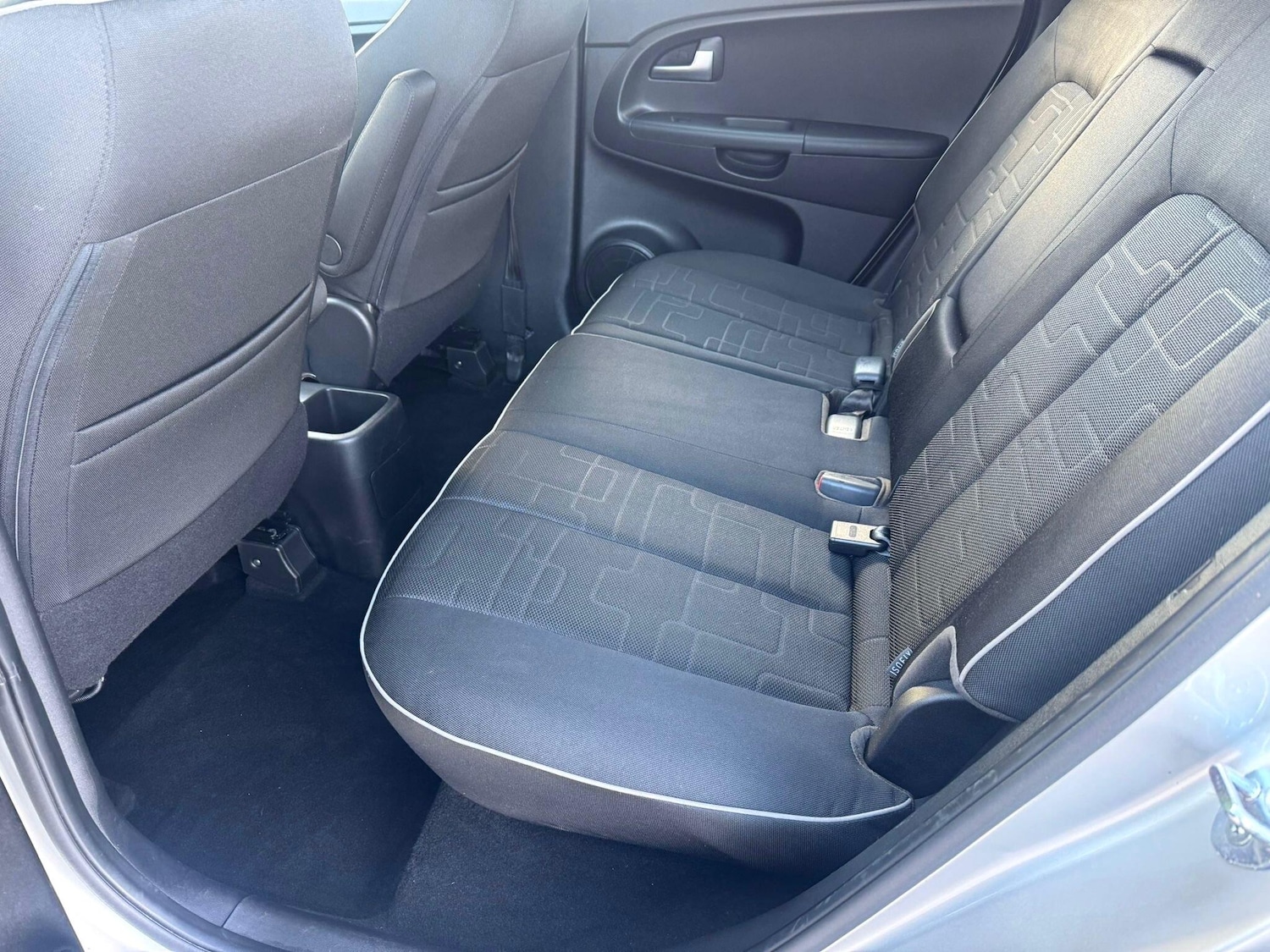 Used Kia Venga 2013 for sale - 76989959: Photo 29