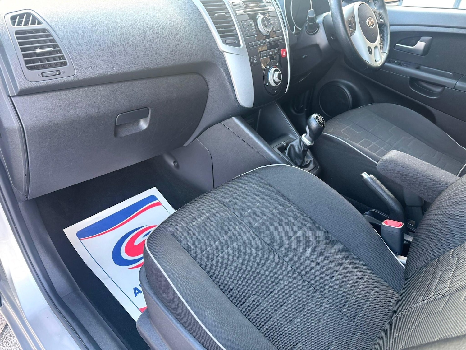 Used Kia Venga 2013 for sale - 76989959: Photo 37