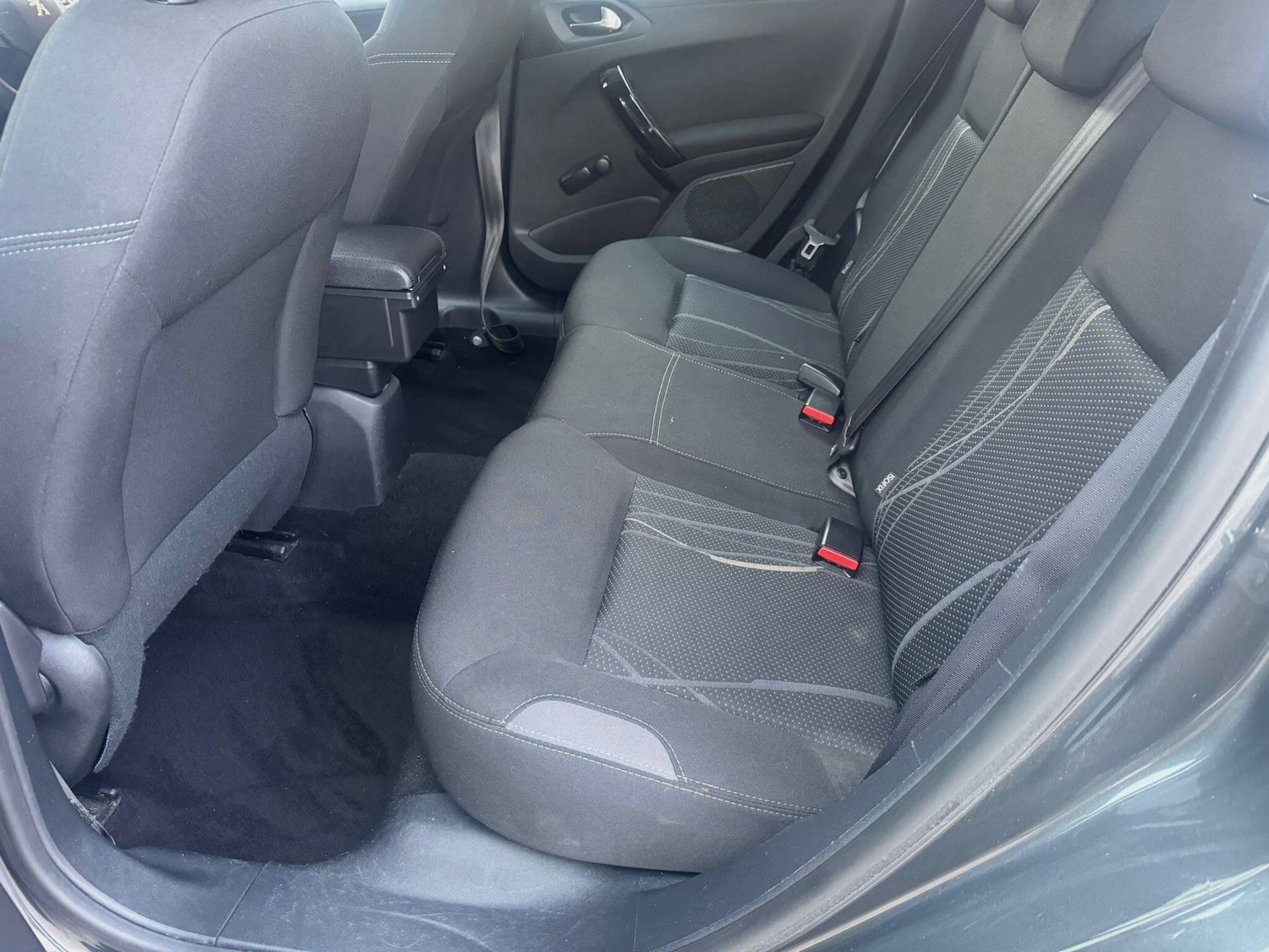 Used Peugeot 208 for sale - 77647178: Photo 25