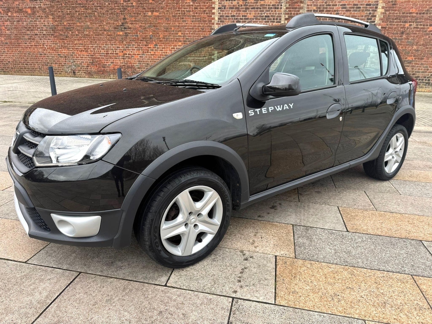 Used Dacia Sandero Stepway 2013 for sale - 78033915: Photo 10