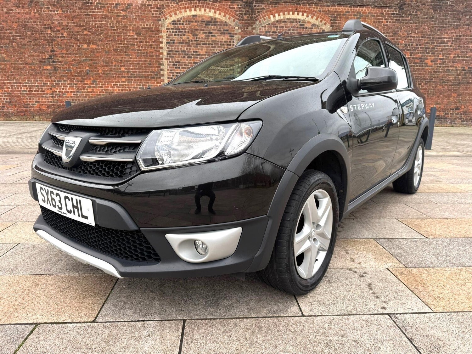 Used Dacia Sandero Stepway 2013 for sale - 78033915: Photo 12