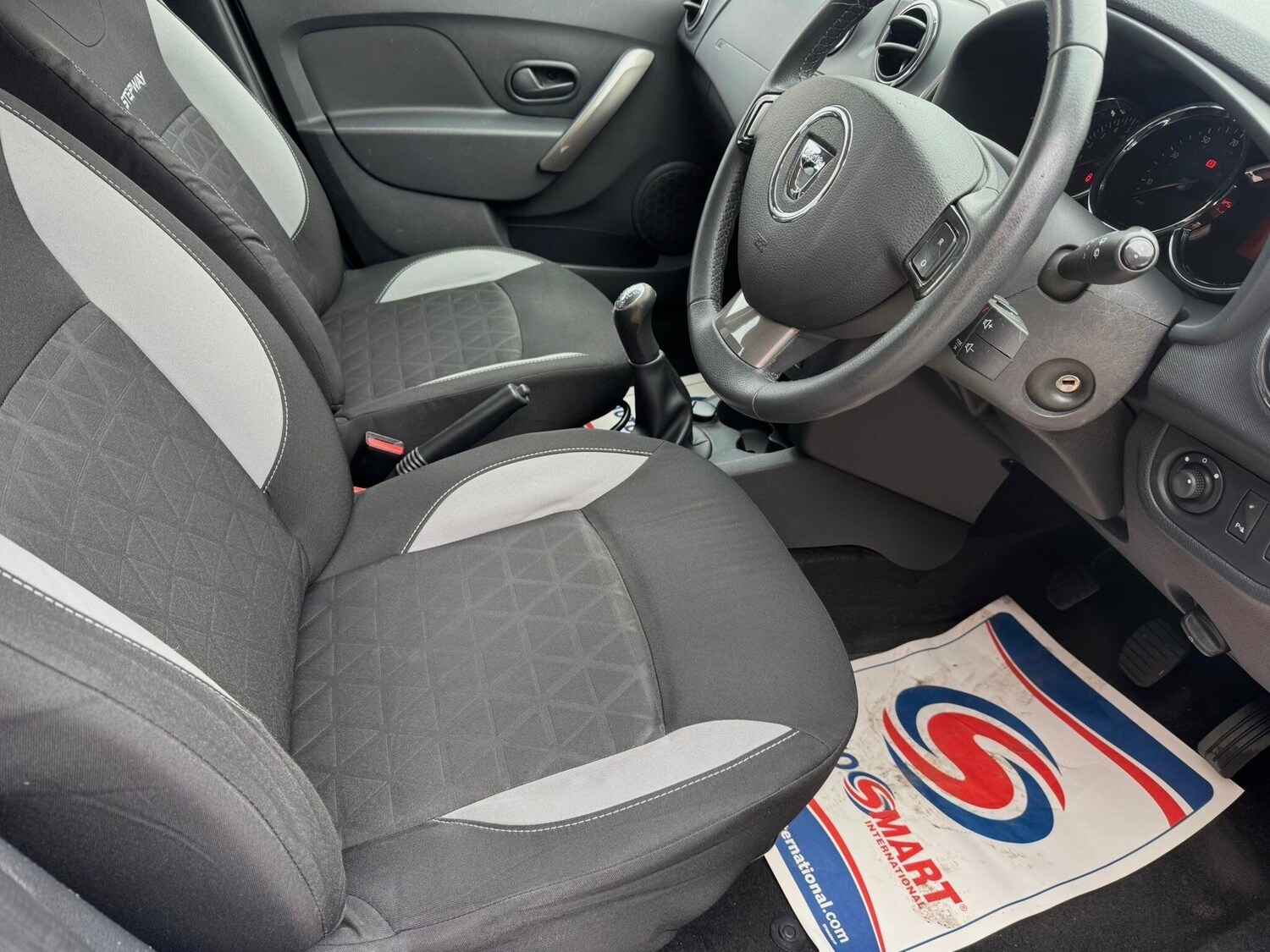 Used Dacia Sandero Stepway 2013 for sale - 78033915: Photo 25