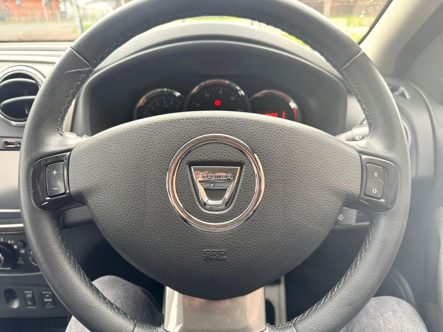 Used Dacia Sandero Stepway 2013 for sale - 78033915: Photo 35