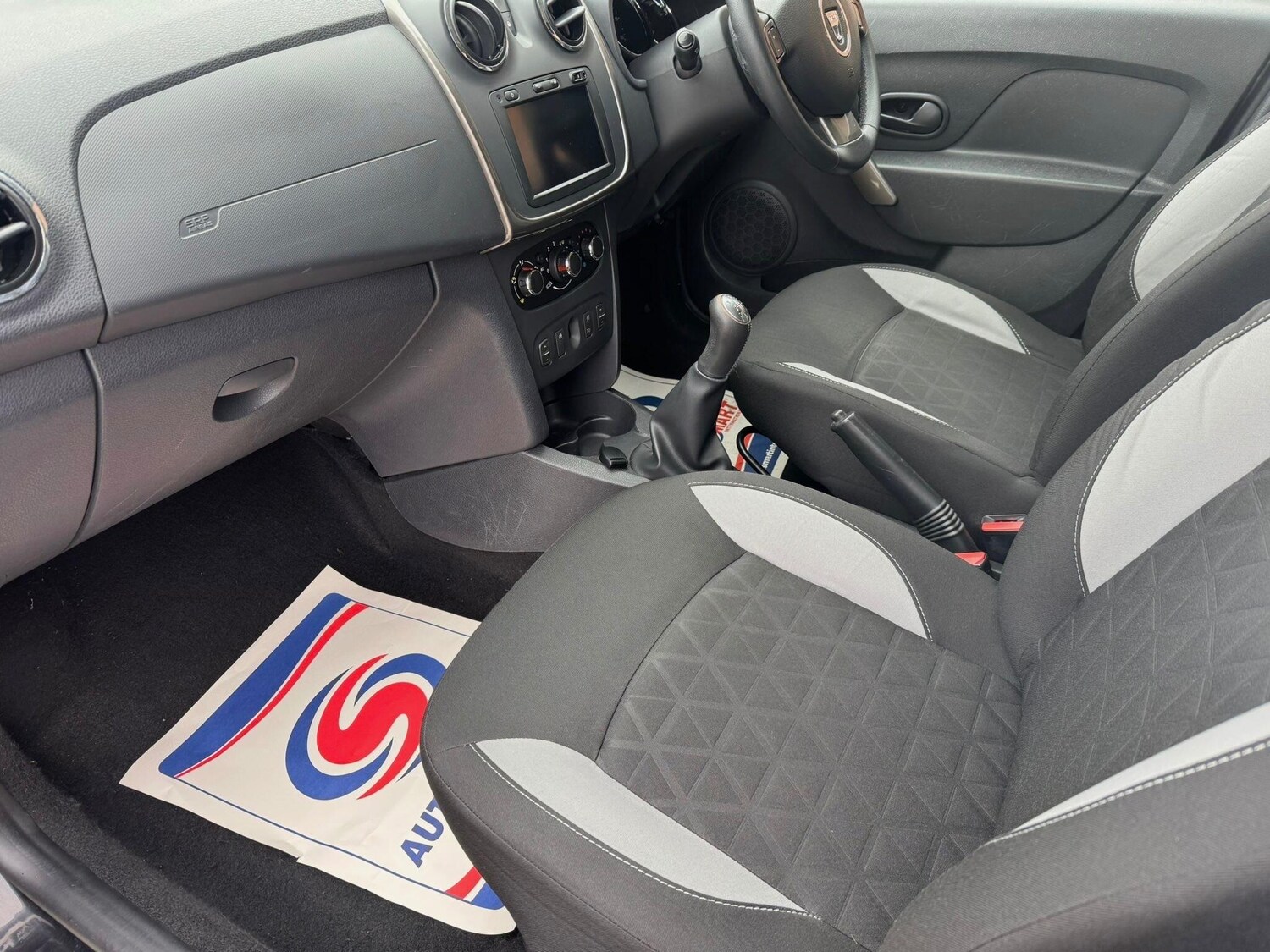 Used Dacia Sandero Stepway 2013 for sale - 78033915: Photo 41