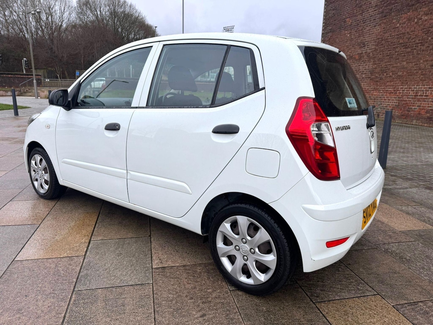 Used Hyundai i10 2012 for sale - 77400432: Photo 4