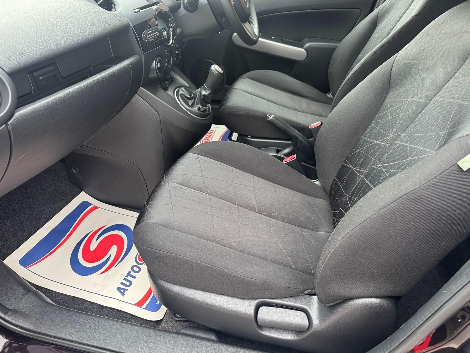 Used Mazda Mazda2 for sale - 77510947: Photo 24