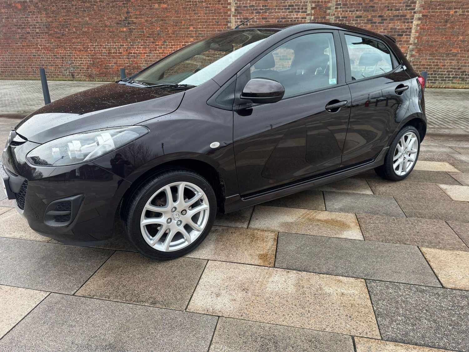 Used Mazda Mazda2 for sale - 77510947: Photo 7