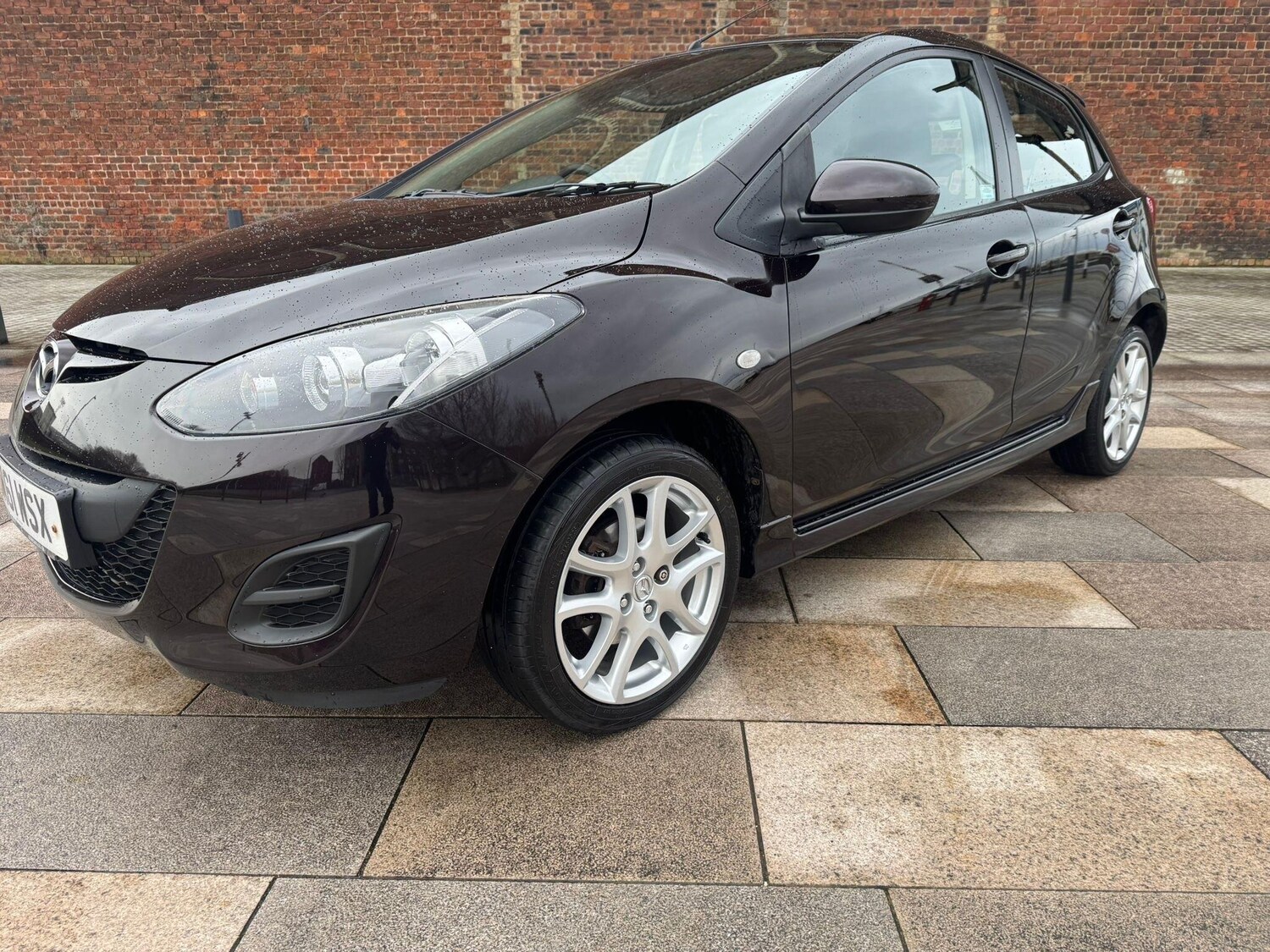 Used Mazda Mazda2 for sale - 77510947: Photo 9