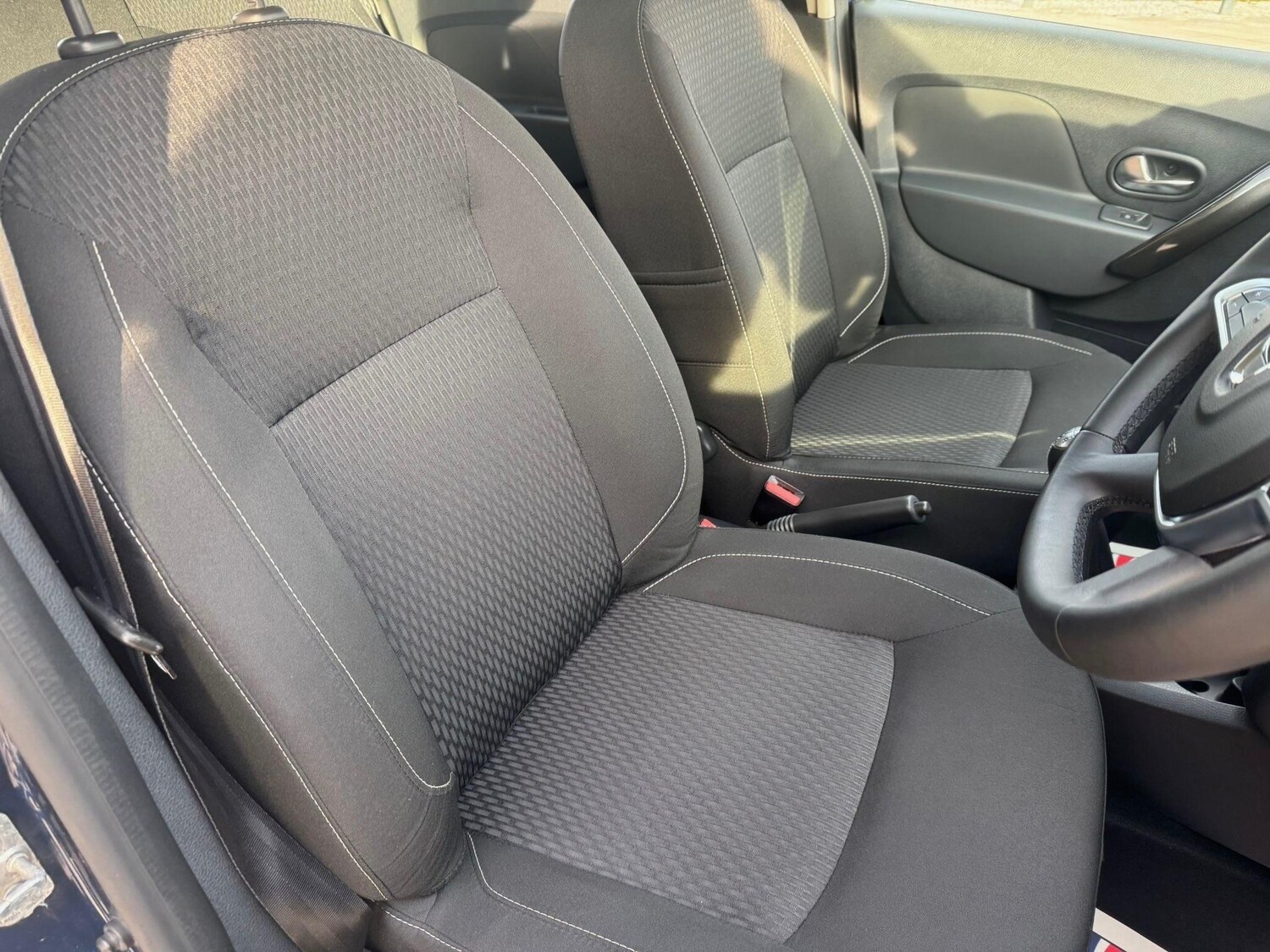 Used Dacia Sandero for sale - 77586412: Photo 13