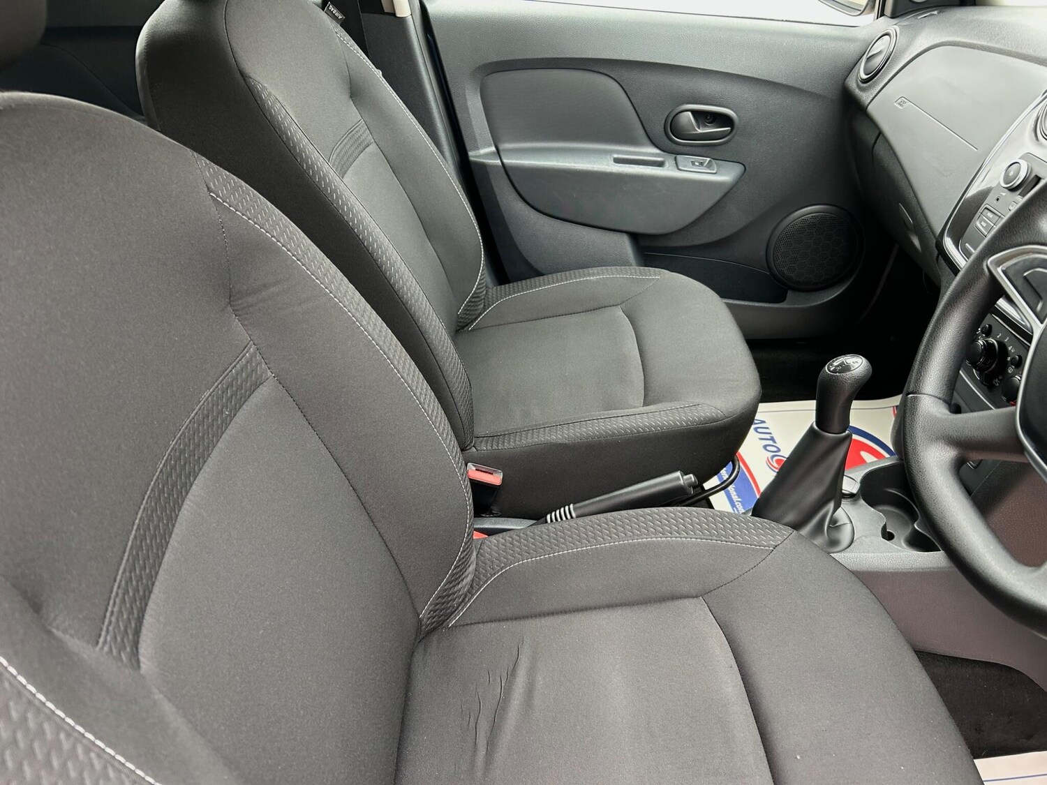 Used Dacia Logan MCV 2019 for sale - 76337483: Photo 20