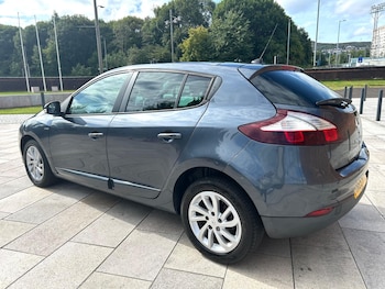 Used Renault Megane 2015 for sale - 79496312: Photo