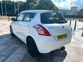 Used Suzuki Swift 2012 for sale - 79425469: Photo