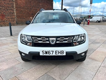 Used Dacia Duster 2017 for sale - 79590539: Photo