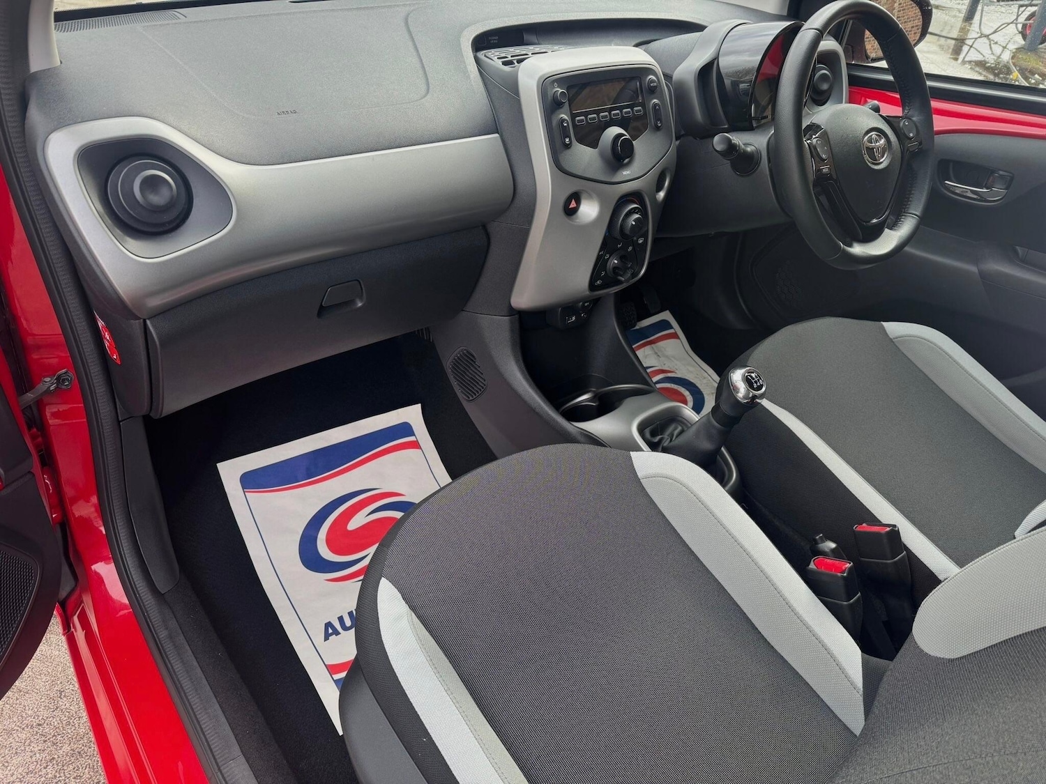 Used Toyota AYGO 2016 for sale - 78073257: Photo 15