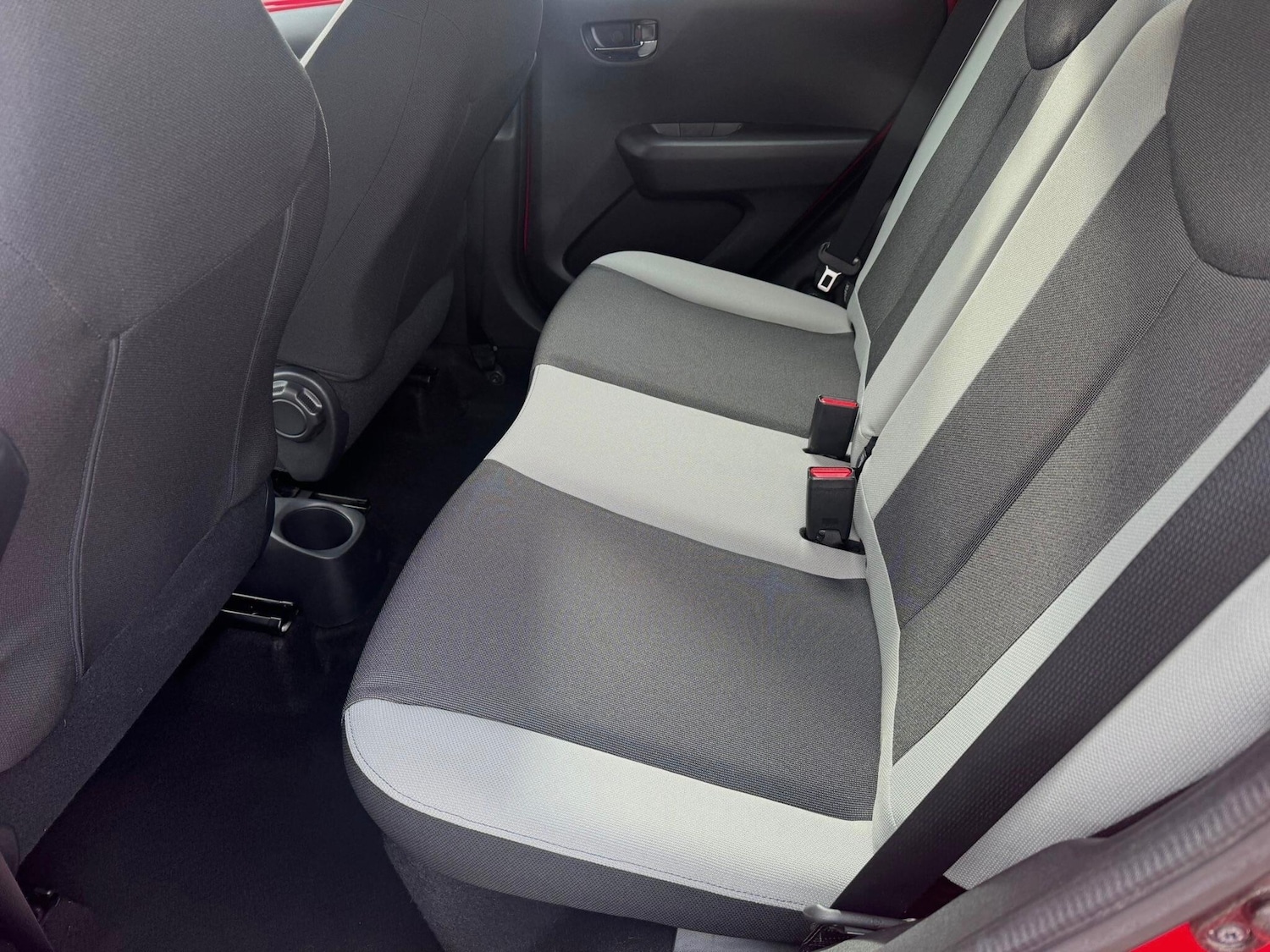 Used Toyota AYGO 2016 for sale - 78073257: Photo 23