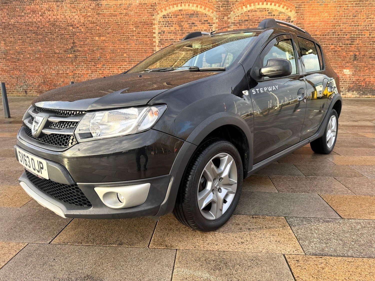 Used Dacia Sandero Stepway 2013 for sale - 77163358: Photo 10