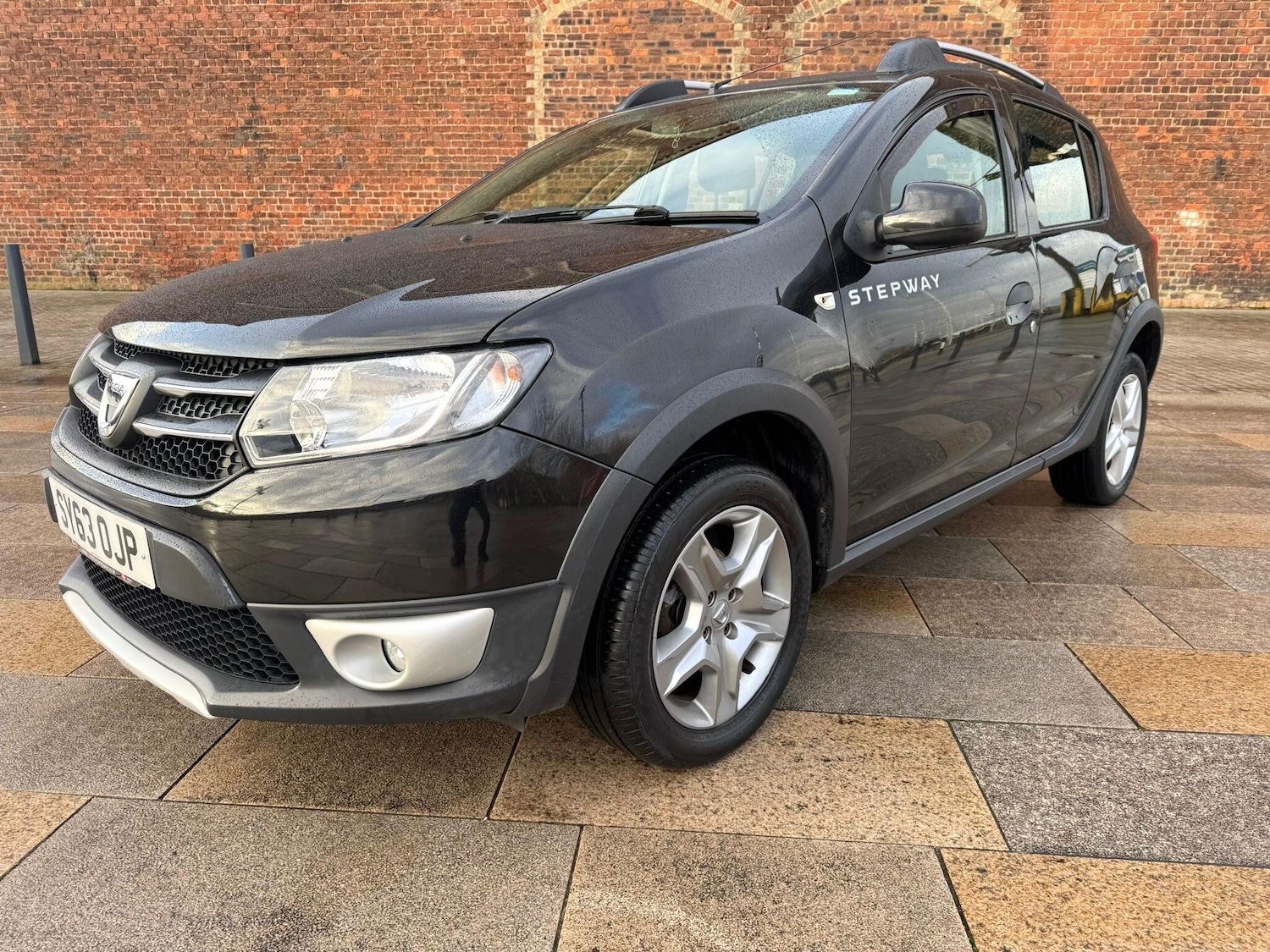 Used Dacia Sandero Stepway 2013 for sale - 77163358: Photo 12