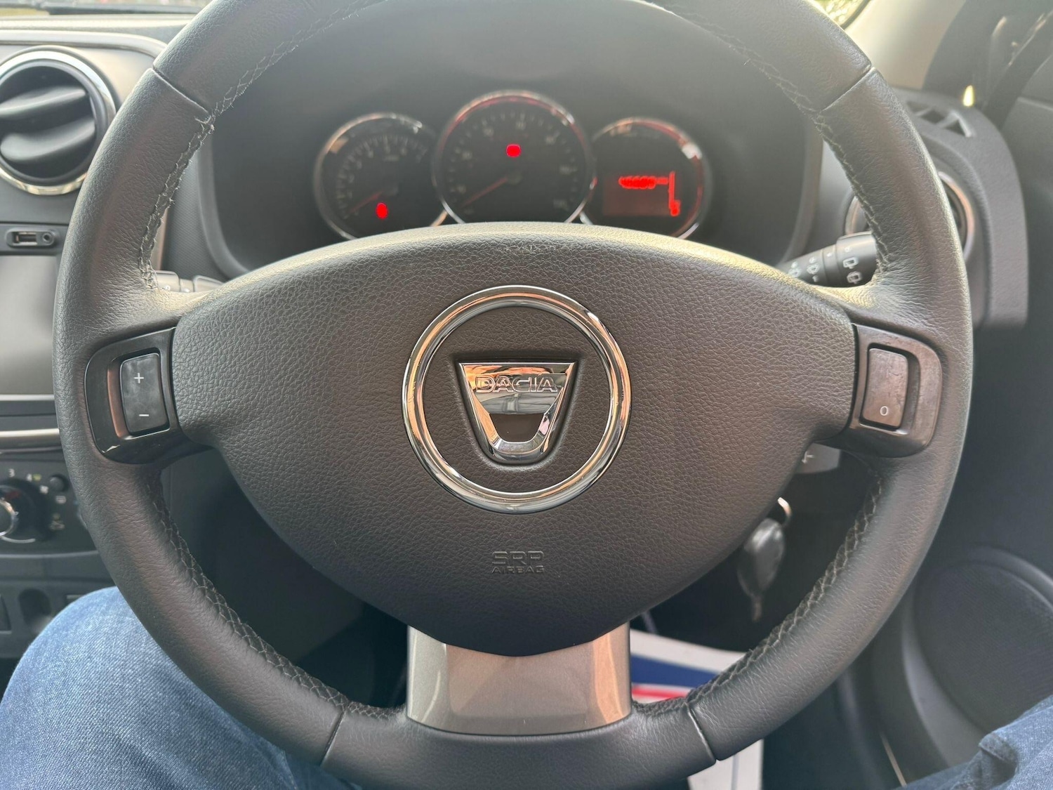 Used Dacia Sandero Stepway 2013 for sale - 77163358: Photo 43