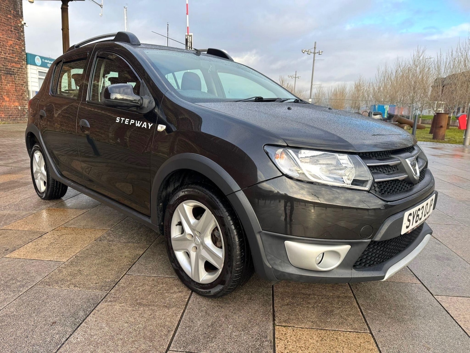 Used Dacia Sandero Stepway 2013 for sale - 77163358: Photo 7