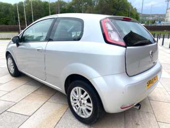 Used Fiat Punto 2013 for sale - 74574024: Photo