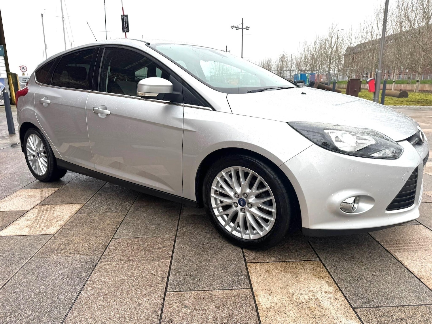 Used Ford Focus for sale - 77768771: Photo 8