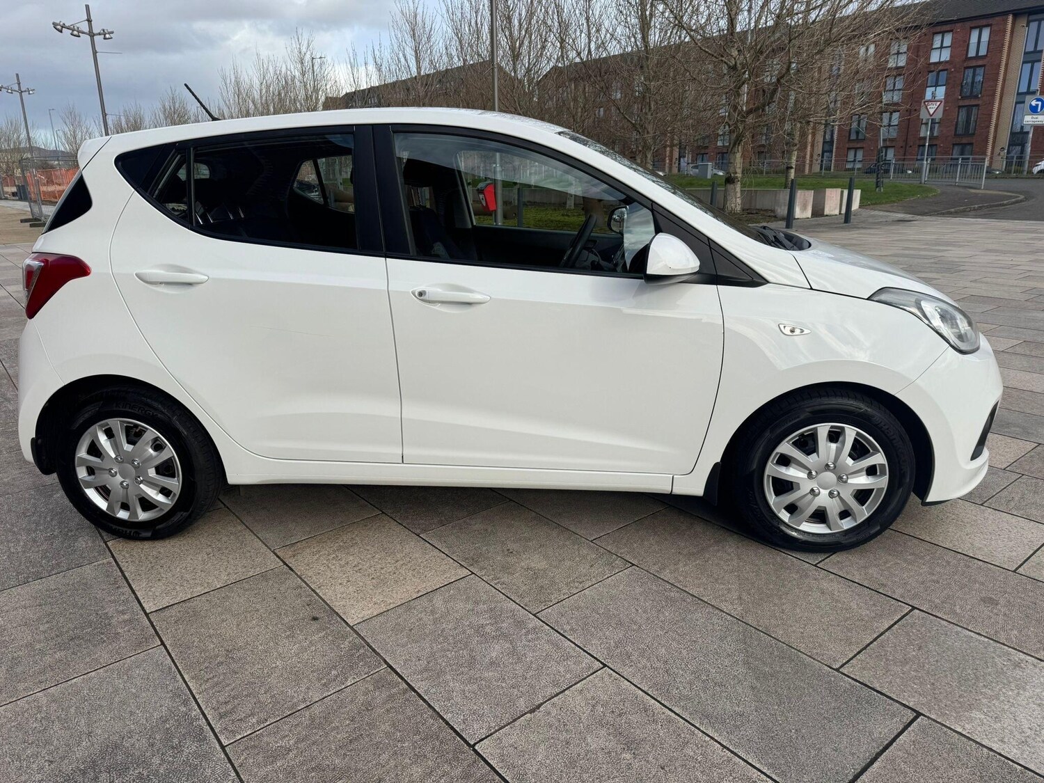 Used Hyundai i10 for sale - 77695669: Photo 16