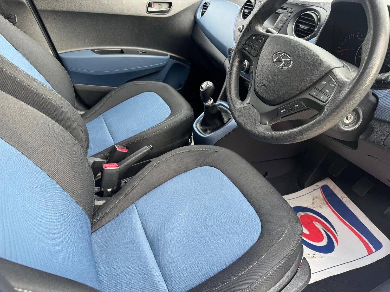 Used Hyundai i10 for sale - 77695669: Photo 23