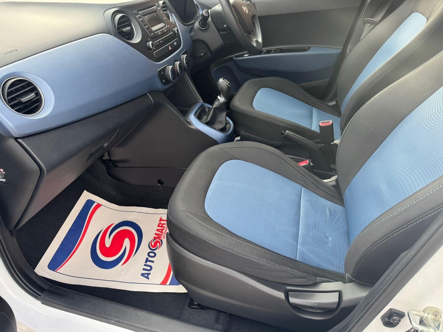 Used Hyundai i10 for sale - 77695669: Photo 34