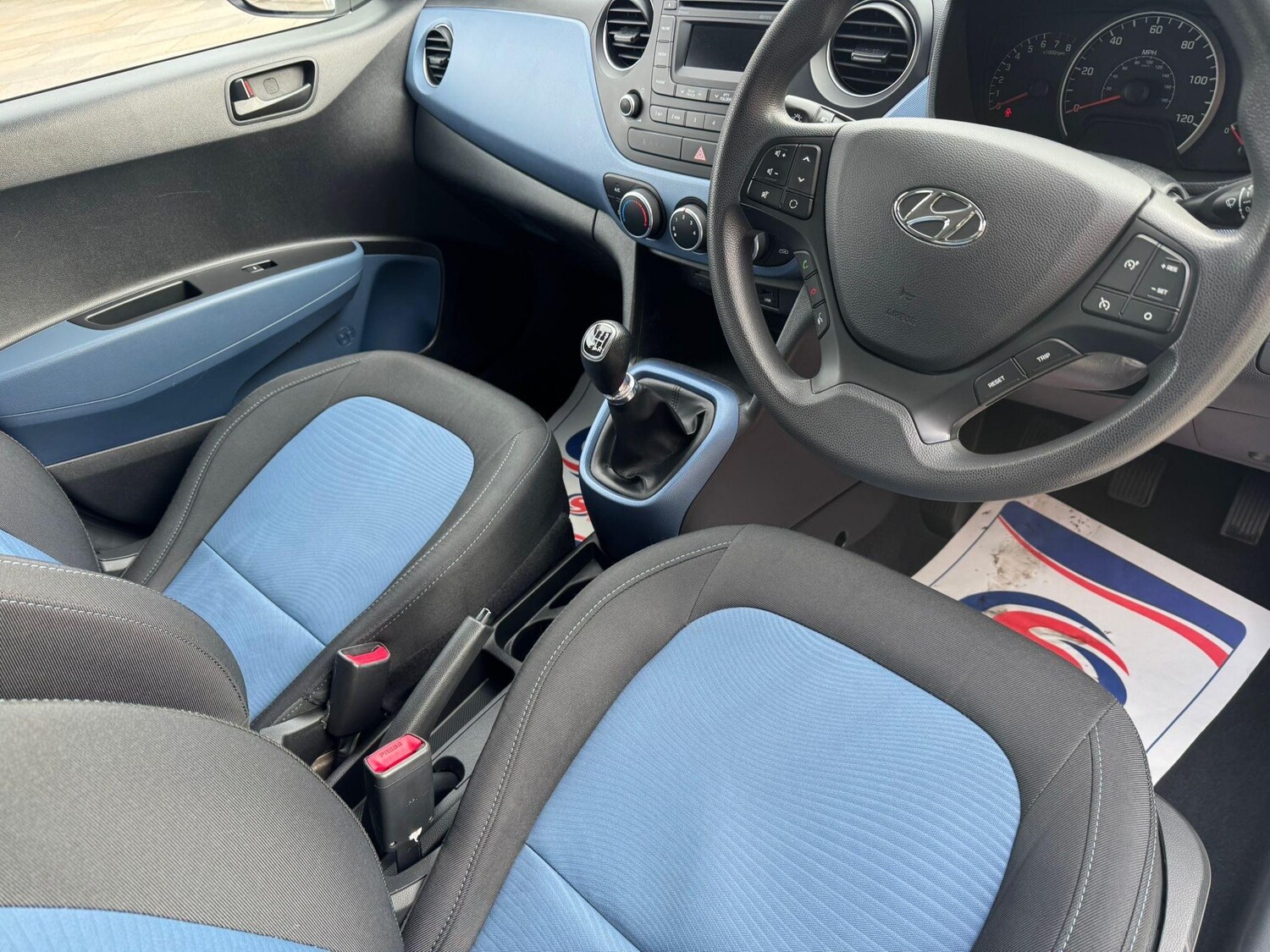 Used Hyundai i10 for sale - 77695669: Photo 35