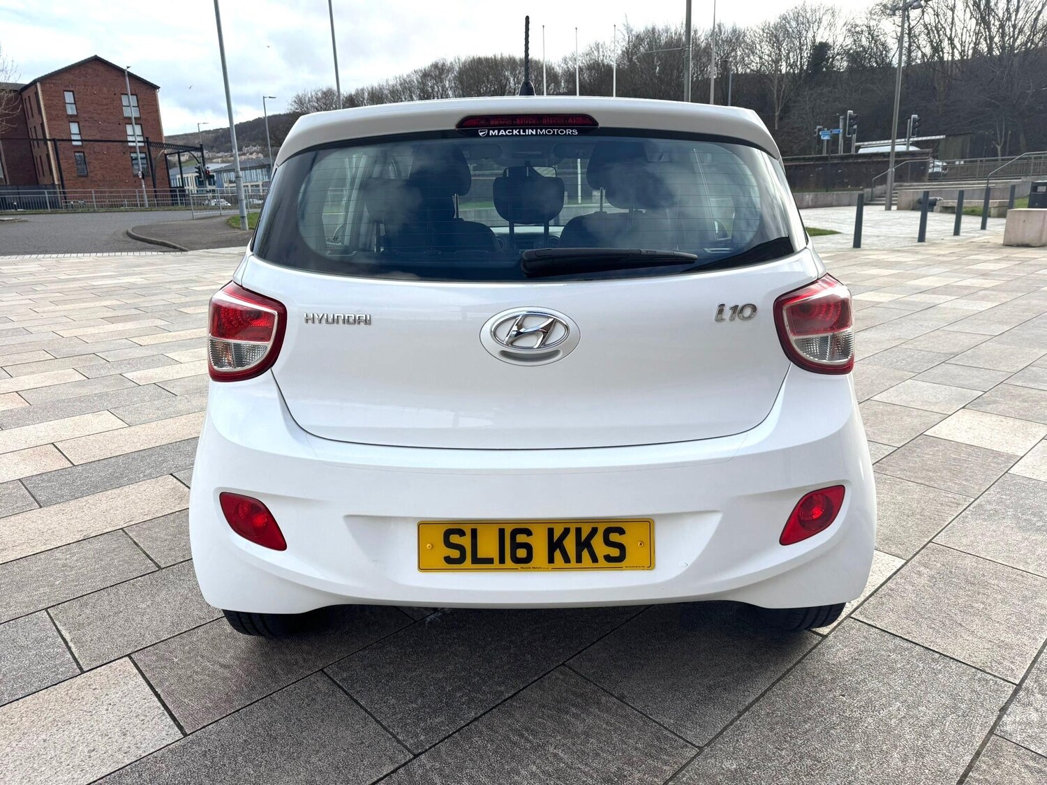 Used Hyundai i10 for sale - 77695669: Photo 42